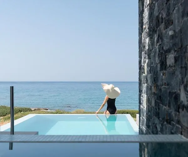 Zen Luxury & Suites, By Thinkvilla *