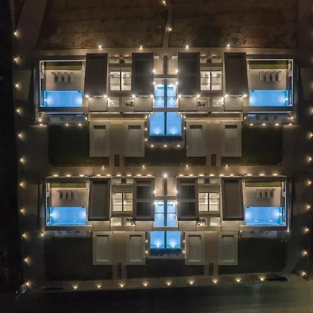 Zen Luxury & Suites, By Thinkvilla Vila