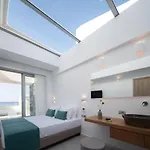 Zen Luxury & Suites, By Thinkvilla Hersonissos (Crete)