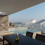 Zen Luxury & Suites, By Thinkvilla Willa *