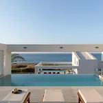 Willa Zen Luxury & Suites, By Thinkvilla Hersonissos (Crete)