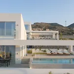 Zen Luxury & Suites, By Thinkvilla Willa *