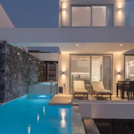 וילה Zen Luxury & Suites, By Thinkvilla *