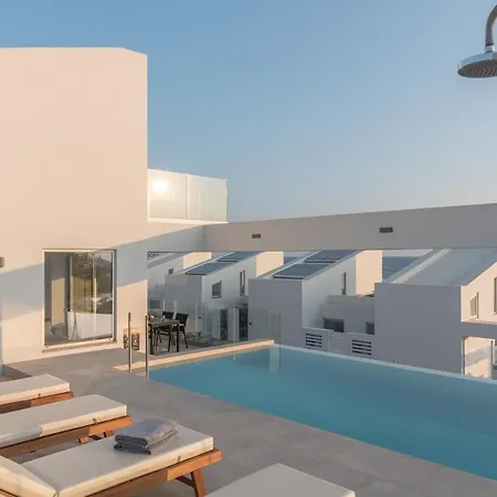 Zen Luxury & Suites, By Thinkvilla Villa Hersonissos (Crete)