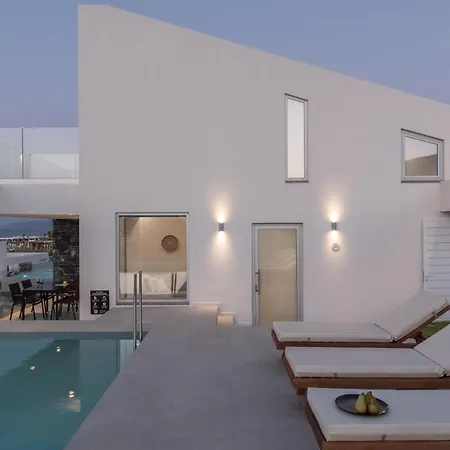 Zen Luxury & Suites, By Thinkvilla Villa Hersonissos (Crete)