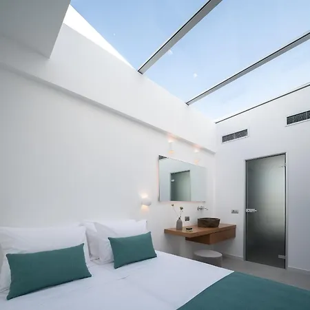 Zen Luxury & Suites, By Thinkvilla