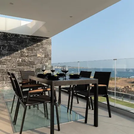 Villa Zen Luxury & Suites, By Thinkvilla
