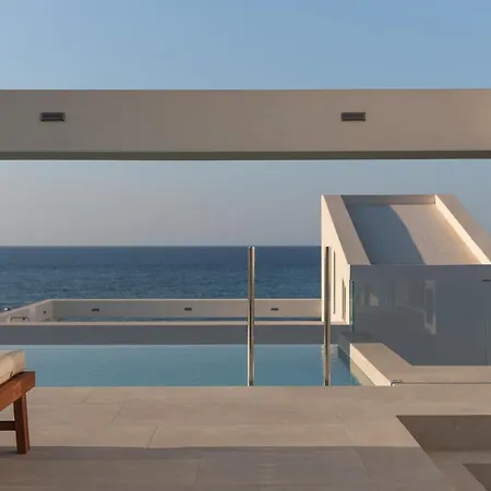 Zen Luxury & Suites, By Thinkvilla וילה *