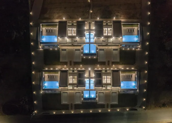 Zen Luxury & Suites, By Thinkvilla Vilă