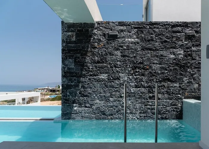 Zen Luxury & Suites, By Thinkvilla