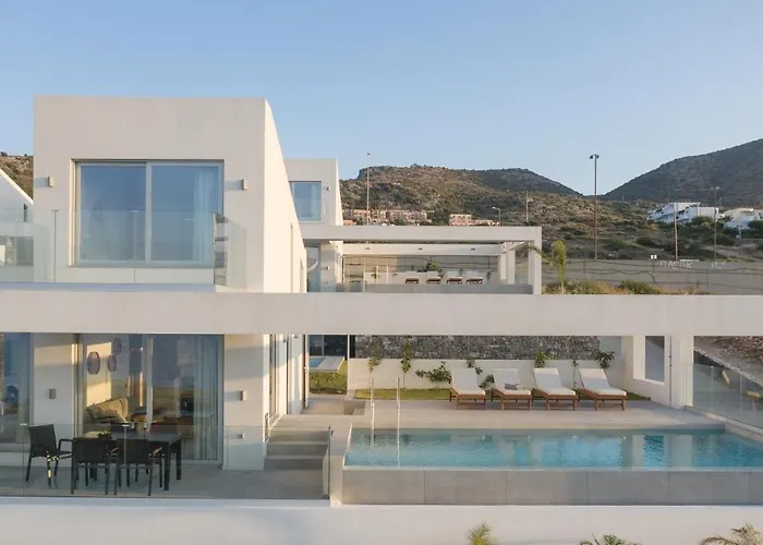 Zen Luxury & Suites, By Thinkvilla וילה *