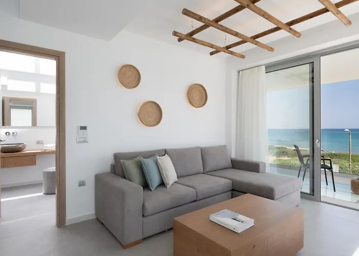 Zen Luxury & Suites, By Thinkvilla Willa